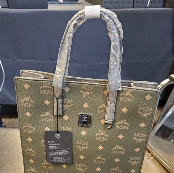 MCM Bags Mcm Medium Visetos Klassik Tote Messenger Bag Turtle Green